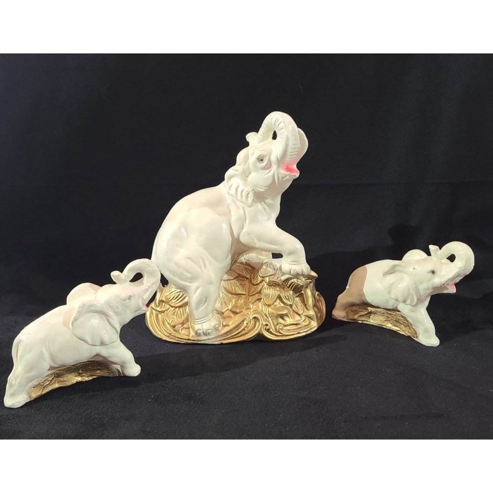 Vintage Chalkware White Elephants